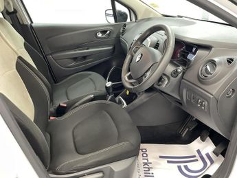 RENAULT CAPTUR 0.9 TCe ENERGY Iconic SUV 5dr Petrol Manual Euro 6 (s/s) (90 ps)