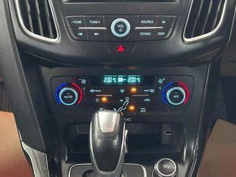 FORD FOCUS 1.6 Titanium Hatchback 5dr Petrol Powershift Euro 6 (125 ps)