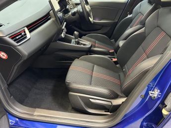 RENAULT CLIO 1.6 E-TECH RS Line Hatchback 5dr Petrol Hybrid Auto Euro 6 (s/s)