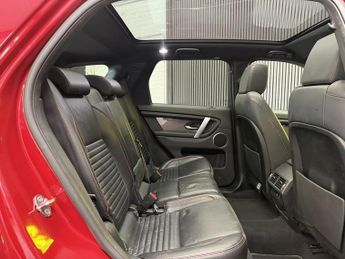 LAND ROVER DISCOVERY SPORT 2.0 P200 MHEV R-Dynamic SE SUV 5dr Petrol Auto 4WD Euro 6 (s/s) 