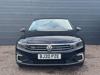 VOLKSWAGEN PASSAT 1.4 TSI 13kWh GTE Advance Saloon 4dr Petrol Plug-in Hybrid DSG E