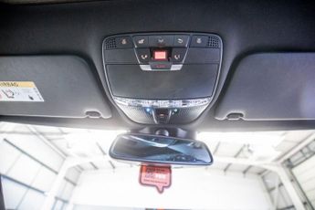 MERCEDES-BENZ C-CLASS 2.1 C220d AMG Line (Premium) Saloon 4dr Diesel G-Tronic+ Euro 6 