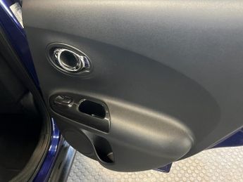 NISSAN JUKE 1.5 dCi 8v Tekna SUV 5dr Diesel Manual Euro 5 (s/s) (110 ps)