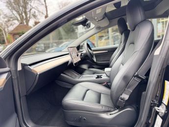 TESLA Model 3 (Dual Motor) Long Range Saloon 4dr Electric Auto 4WDE (346 ps)