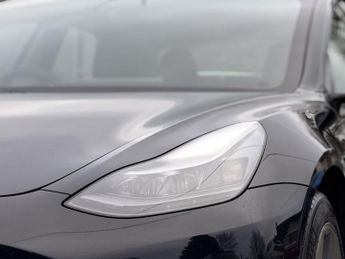 TESLA Model 3 (Dual Motor) Long Range Saloon 4dr Electric Auto 4WDE (346 ps)