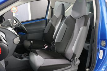 CITROEN C1 1.0i Splash Hatchback 3dr Petrol Manual Euro 4 (68 ps)