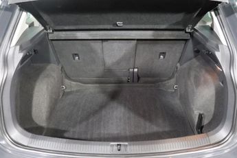 VOLKSWAGEN TIGUAN 1.5 TSI Life SUV 5dr Petrol DSG Euro 6 (s/s) (150 ps)