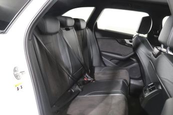 AUDI A4 AVANT 2.0 TFSI 40 Black Edition Estate 5dr Petrol S Tronic Euro 6 (s/s