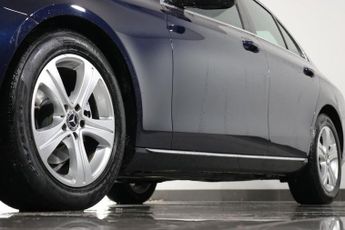 MERCEDES-BENZ E-CLASS 2.0 E220d SE (Premium) Saloon 4dr Diesel G-Tronic+ Euro 6 (s/s) 