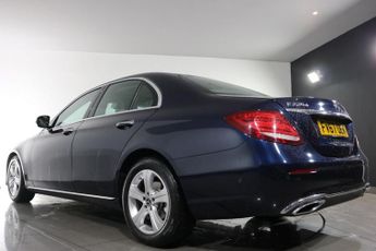 MERCEDES-BENZ E-CLASS 2.0 E220d SE (Premium) Saloon 4dr Diesel G-Tronic+ Euro 6 (s/s) 