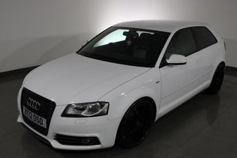 AUDI A3 2.0 TDI Black Edition Hatchback 3dr Diesel S Tronic Euro 5 (s/s)