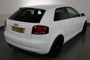 AUDI A3 2.0 TDI Black Edition Hatchback 3dr Diesel S Tronic Euro 5 (s/s)