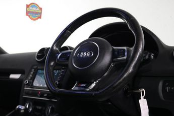 AUDI A3 2.0 TDI Black Edition Hatchback 3dr Diesel S Tronic Euro 5 (s/s)
