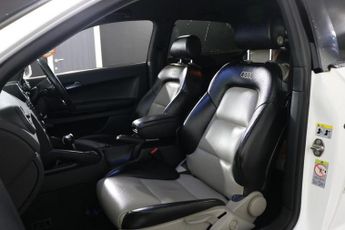 AUDI A3 2.0 TDI Black Edition Hatchback 3dr Diesel S Tronic Euro 5 (s/s)