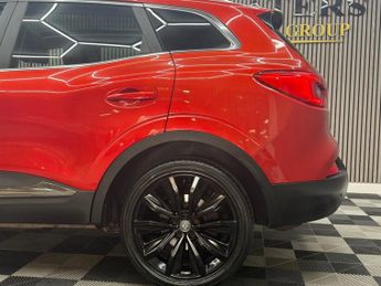 RENAULT KADJAR 1.5 dCi Signature Nav SUV 5dr Diesel EDC Euro 6 (s/s) (110 ps)