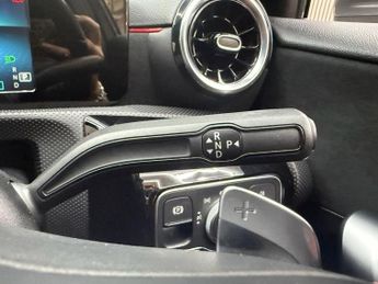 MERCEDES-BENZ A-CLASS 2.0 A220 AMG Line Hatchback 5dr Petrol 7G-DCT Euro 6 (s/s) (190 