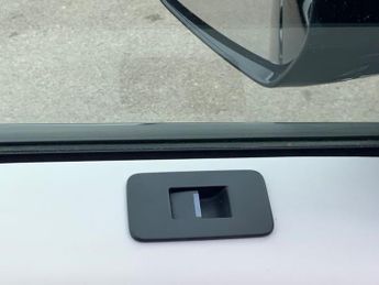 LAND ROVER DISCOVERY SPORT 2.0 D180 MHEV S SUV 5dr Diesel Auto 4WD Euro 6 (s/s) (180 ps)