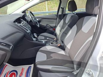 FORD FOCUS 1.6 Zetec Estate 5dr Petrol Powershift Euro 5 (125 ps)