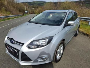 FORD FOCUS 1.6 Zetec Estate 5dr Petrol Powershift Euro 5 (125 ps)