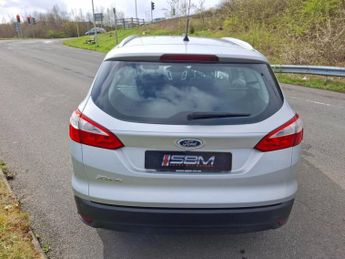 FORD FOCUS 1.6 Zetec Estate 5dr Petrol Powershift Euro 5 (125 ps)