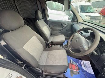 VAUXHALL COMBO 1.3 CDTi 2000 16v Panel Van 3dr Diesel Manual (138 g/km, 69 bhp)