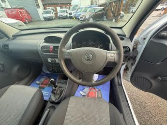 VAUXHALL COMBO 1.3 CDTi 2000 16v Panel Van 3dr Diesel Manual (138 g/km, 69 bhp)