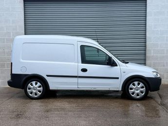 VAUXHALL COMBO 1.3 CDTi 2000 16v Panel Van 3dr Diesel Manual (138 g/km, 69 bhp)
