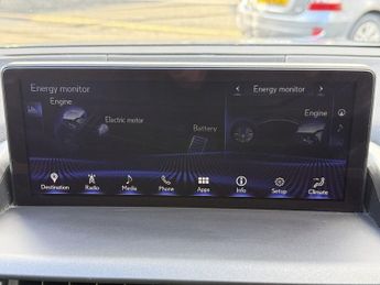 LEXUS NX 2.5 300h SE SUV 5dr Petrol Hybrid E-CVT FWD Euro 6 (s/s) (197 ps