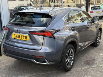 LEXUS NX 2.5 300h SE SUV 5dr Petrol Hybrid E-CVT FWD Euro 6 (s/s) (197 ps