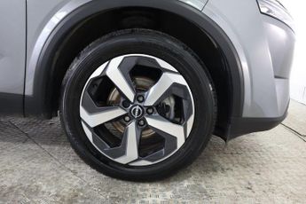 NISSAN QASHQAI 1.3 DIG-T MHEV N-Connecta XTRON Euro 6 (s/s) 5dr