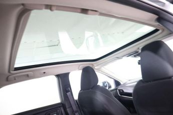 NISSAN QASHQAI 1.3 DIG-T MHEV N-Connecta XTRON Euro 6 (s/s) 5dr