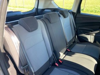 FORD KUGA 1.5 TDCi Zetec SUV 5dr Diesel Manual Euro 6 (s/s) (120 ps)