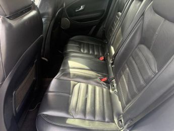 LAND ROVER RANGE ROVER EVOQUE 2.0 TD4 HSE Dynamic SUV 5dr Diesel Auto 4WD Euro 6 (s/s) (180 ps