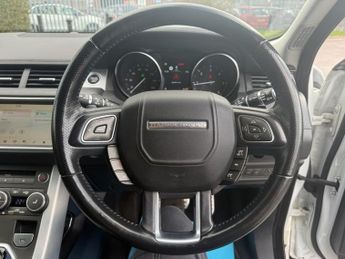 LAND ROVER RANGE ROVER EVOQUE 2.0 TD4 HSE Dynamic SUV 5dr Diesel Auto 4WD Euro 6 (s/s) (180 ps