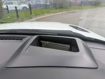 LAND ROVER RANGE ROVER EVOQUE 2.0 TD4 HSE Dynamic SUV 5dr Diesel Auto 4WD Euro 6 (s/s) (180 ps