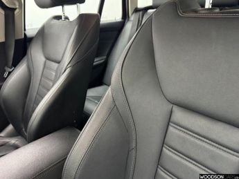 BMW 3 SERIES 2.0 330e 12kWh Sport Pro Touring 5dr Petrol Plug-in Hybrid Auto 