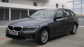 BMW 3 SERIES 2.0 330e 12kWh SE Pro Touring 5dr Petrol Plug-in Hybrid Auto Eur