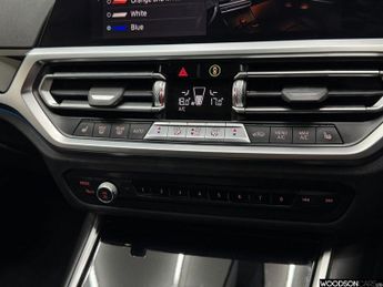 BMW 3 SERIES 2.0 330e 12kWh SE Pro Touring 5dr Petrol Plug-in Hybrid Auto Eur