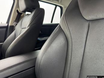 BMW 3 SERIES 2.0 330e 12kWh SE Pro Touring 5dr Petrol Plug-in Hybrid Auto Eur