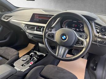 BMW 1 SERIES 2.0 M135i xDrive