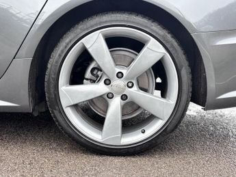 AUDI A6 SALOON 2.0 TDI ultra S line