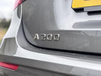 MERCEDES-BENZ A CLASS 1.3 A200h MHEV AMG Line