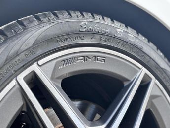 MERCEDES-BENZ A CLASS 1.3 A200 AMG Line