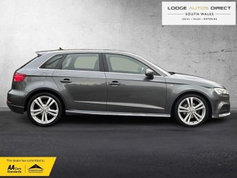 AUDI A3 1.6 TDI 30 S line