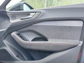 AUDI A5 Avant 2.0 TDI Edition 1