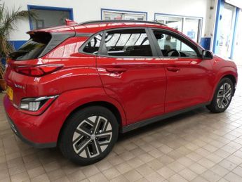HYUNDAI KONA 64kWh Premium SUV 5dr Electric Auto (10.5kW Charger) (204 ps)