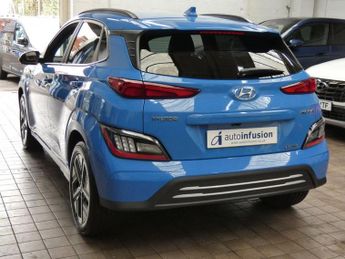 HYUNDAI KONA 64kWh Premium SUV 5dr Electric Auto (10.5kW Charger) (204 ps)