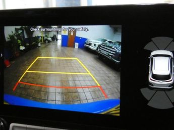 HYUNDAI KONA 64kWh Premium SUV 5dr Electric Auto (10.5kW Charger) (204 ps)