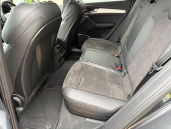 AUDI Q5 2.0 TFSI 45 S line SUV 5dr Petrol S Tronic quattro Euro 6 (s/s)