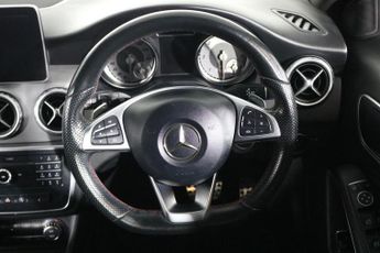 MERCEDES-BENZ 180 2.1 GLA200d AMG Line SUV 5dr Diesel 7G-DCT Euro 6 (s/s) (136 ps)